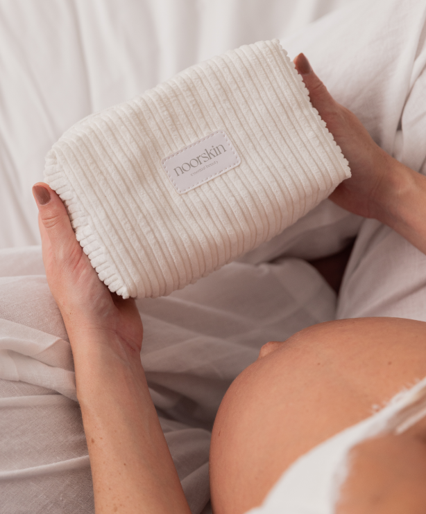 Necessaire ambientada